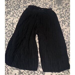 New Eileen Fisher Wide‎ ankle pleated black pants medium
